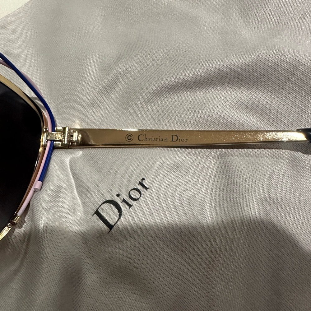 Christian Dior Songe cat eye sunglasses in case - Picture 7 of 10